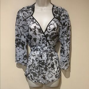 Essentials by Milano top